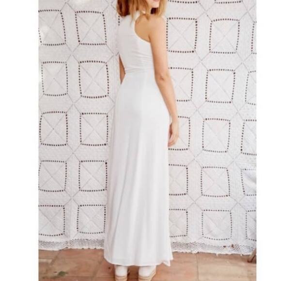 Stone Cold Fox Owen Maxi Gown in White - Picture 16 of 16